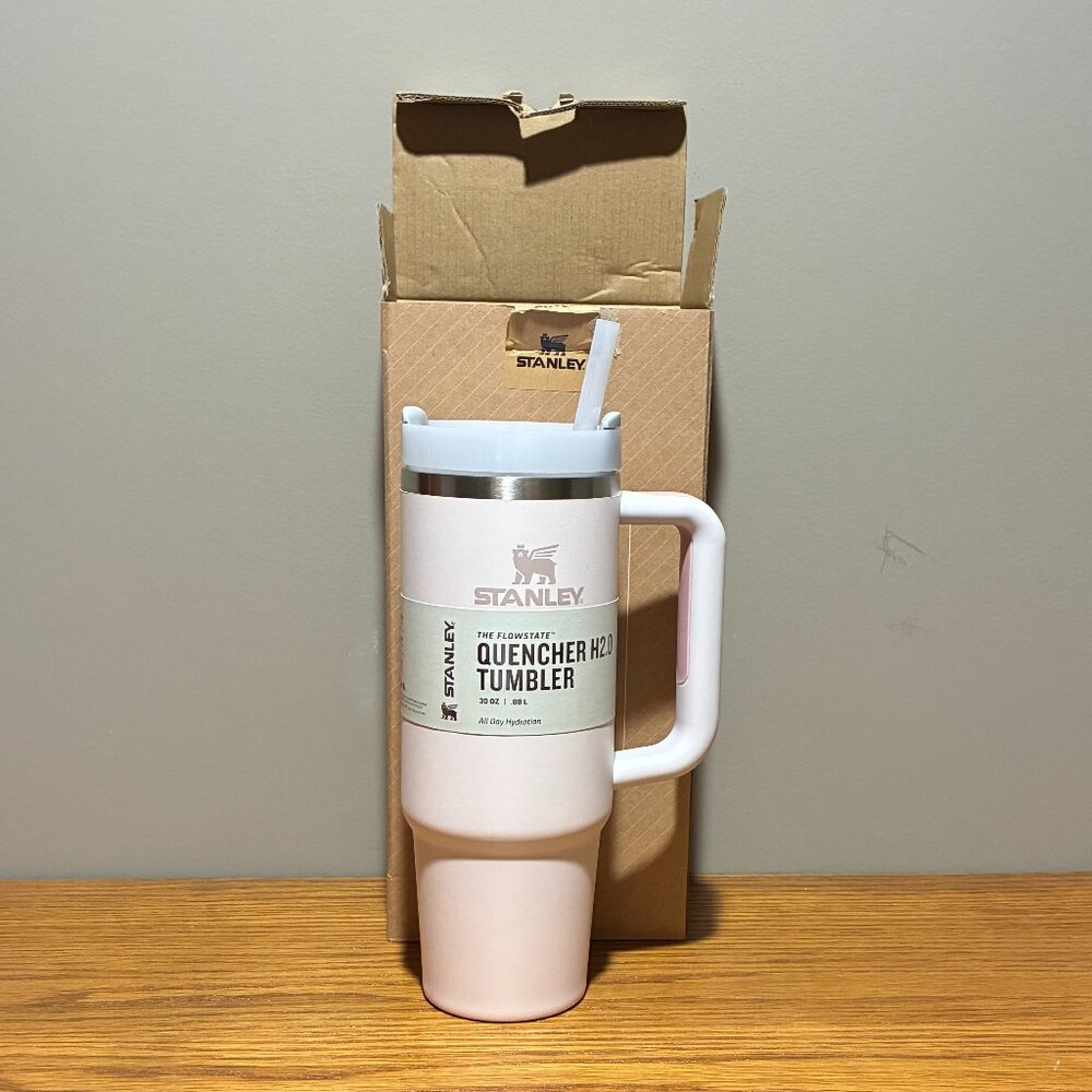 Stanley 30 Oz Quencher H2O Pink Tumbler - New in Box